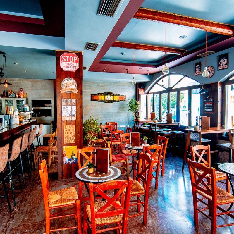 Coconuts Cafe Bar https://paleochorainfo.com